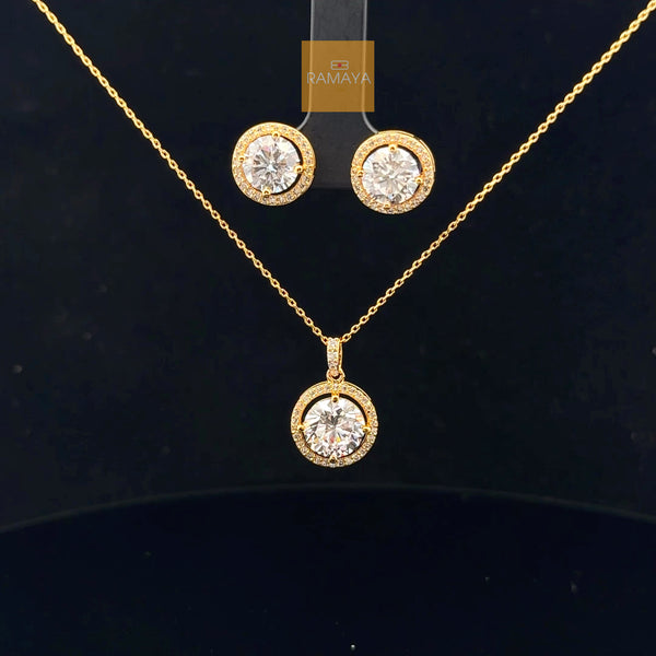 Elegant Gold Jewelry Set