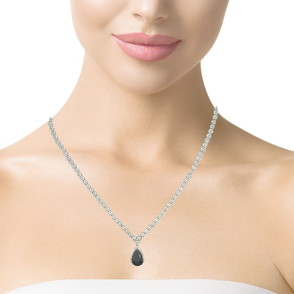 Elegant Silver Necklace with Teardrop Pendant