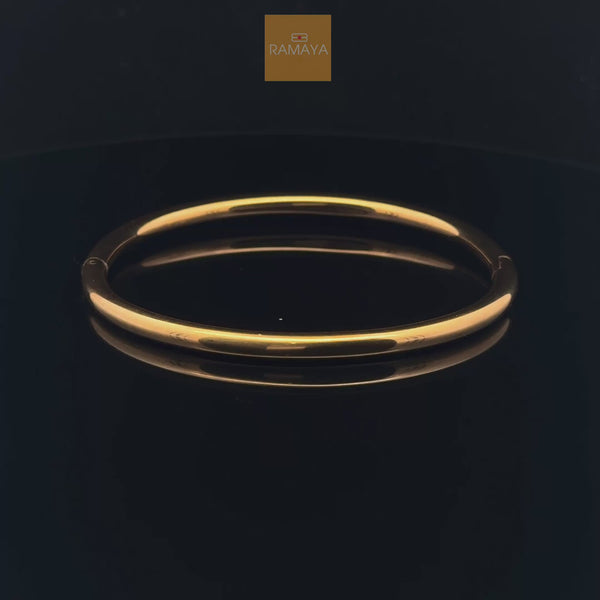 Elegant Gold Bangle Bracelet