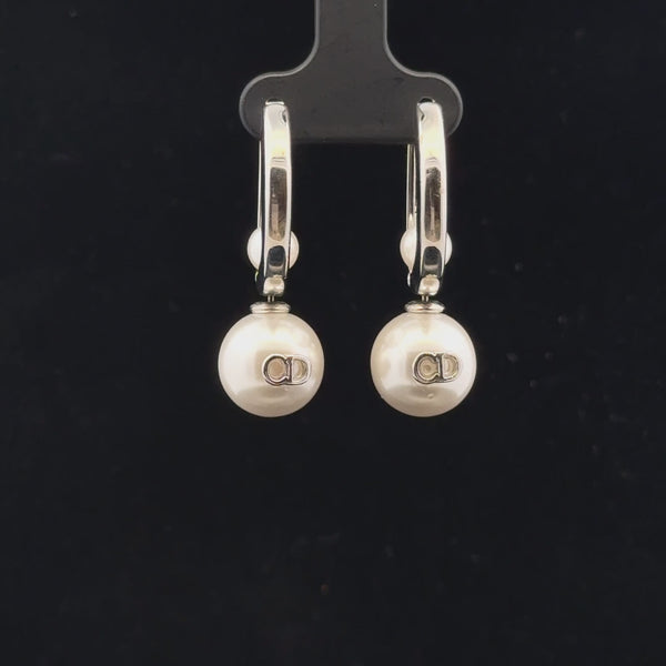 Elegant Pearl Earrings