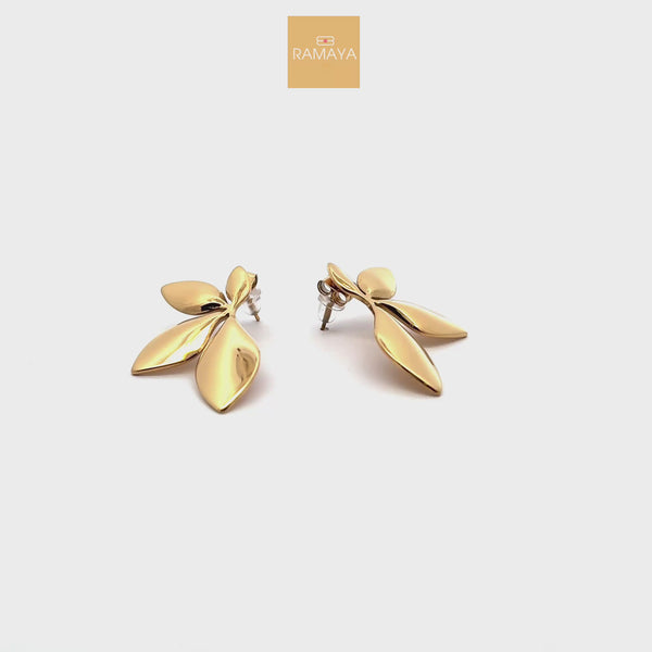 Elegant Gold Leaf Earrings