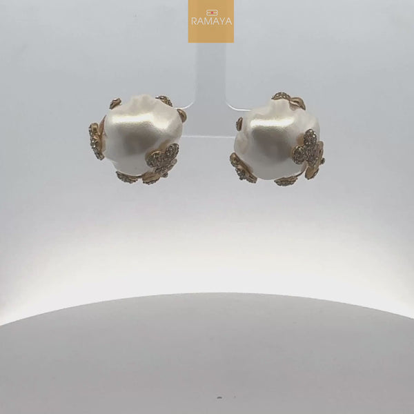 Elegant Floral Pearl Earrings